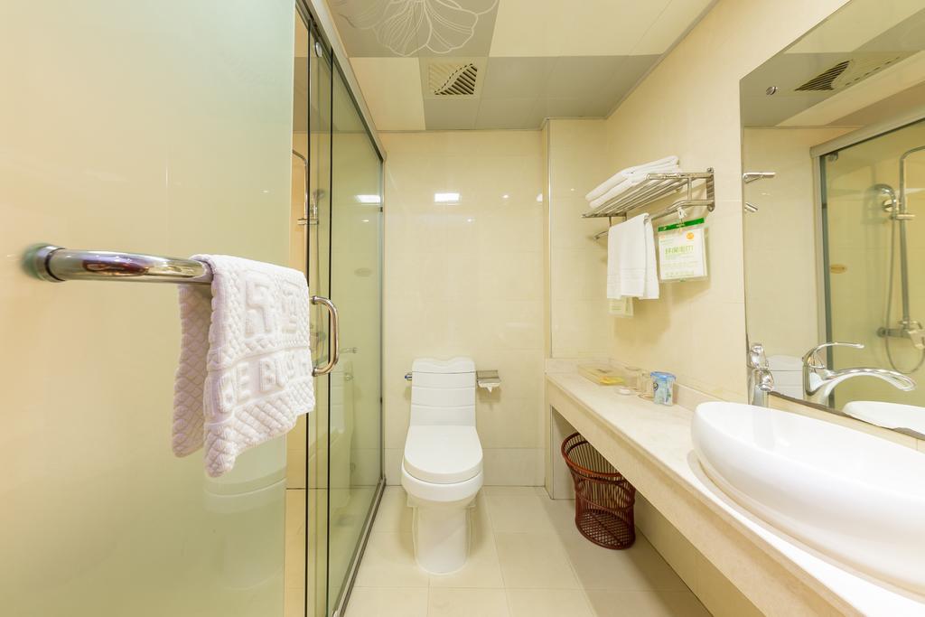 Rongle Business Hotel Yiwu  Eksteriør billede